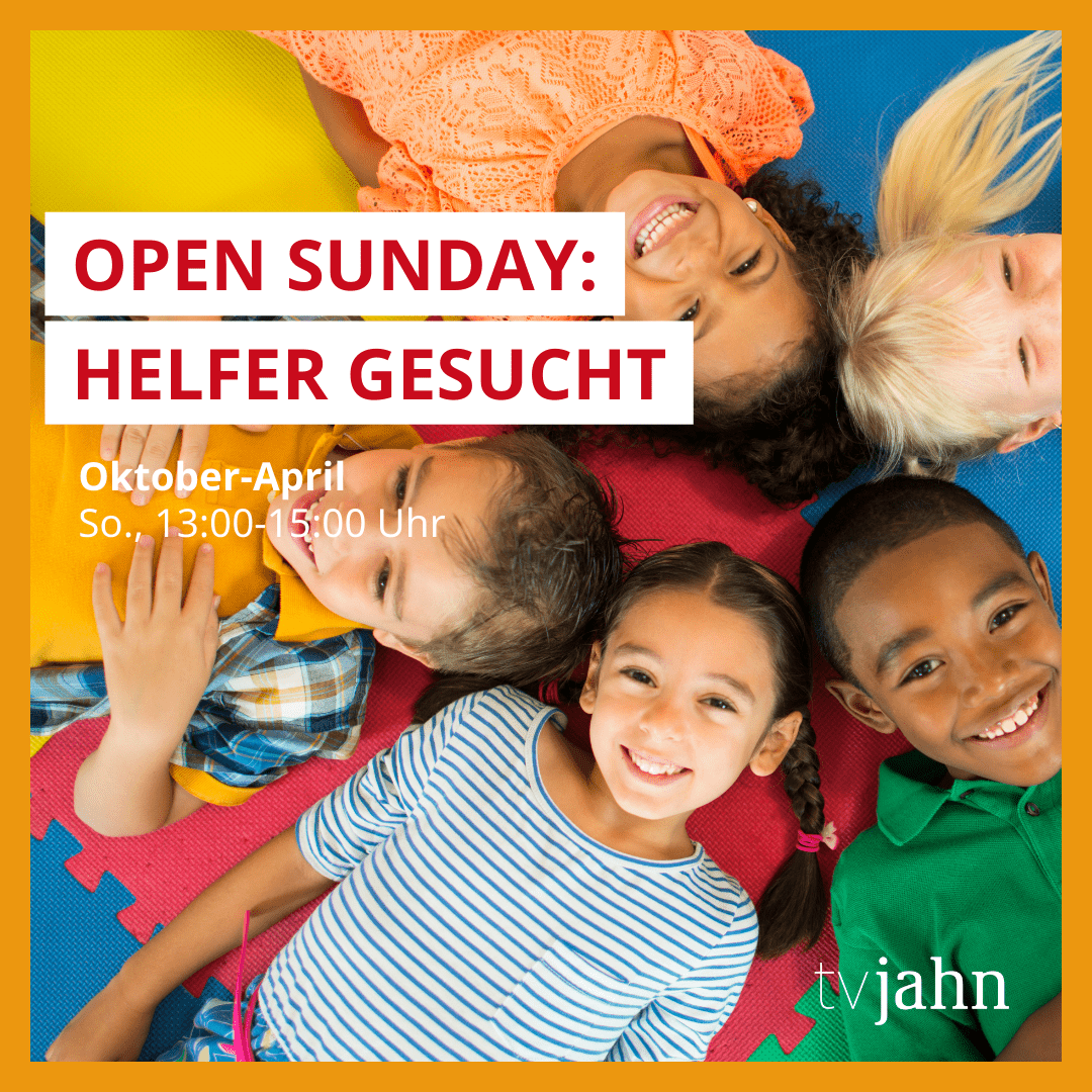 Sechs Kinder liegen l&auml;chelnd auf bunten Matten, umgeben von Textinformationen zu einer offenen Helfer-Aktion.