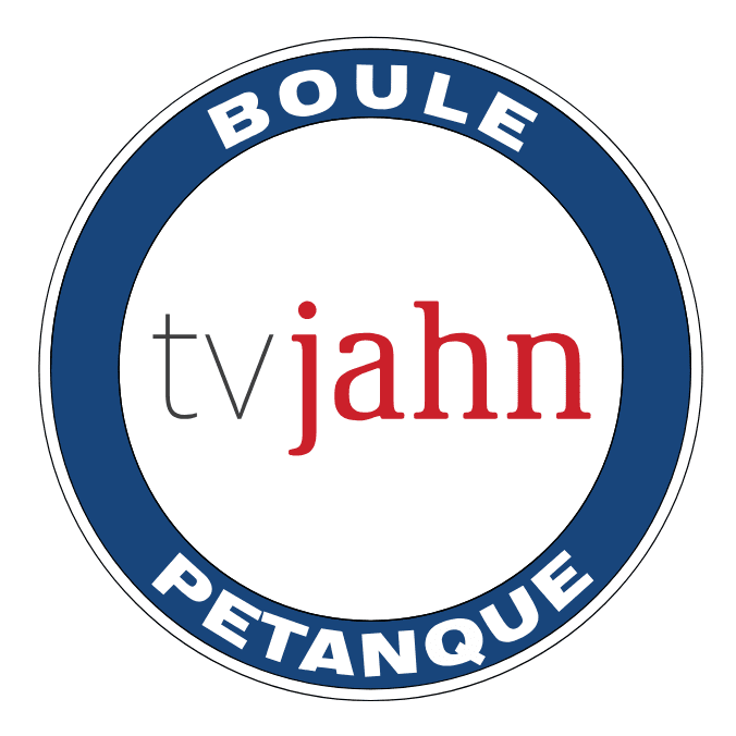 Logo von tv jahn Boule P&eacute;tanque in einem blauen Kreis mit dem Schriftzug &bdquo;Boule P&eacute;tanque&ldquo; in Wei&szlig;.